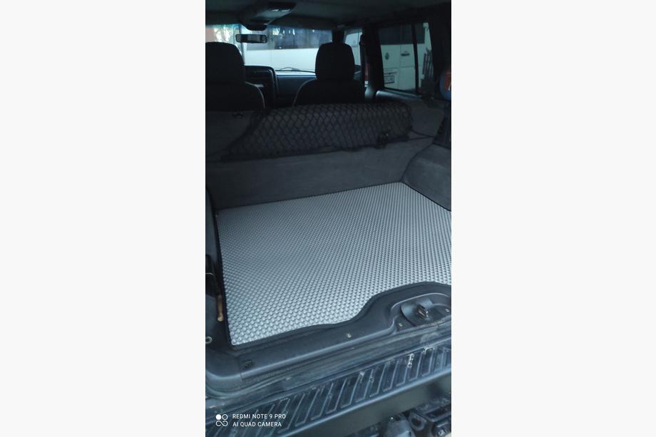 Jeep Cherokee XJ 1984-2001 Tapis de Coffre EVA Gris Image