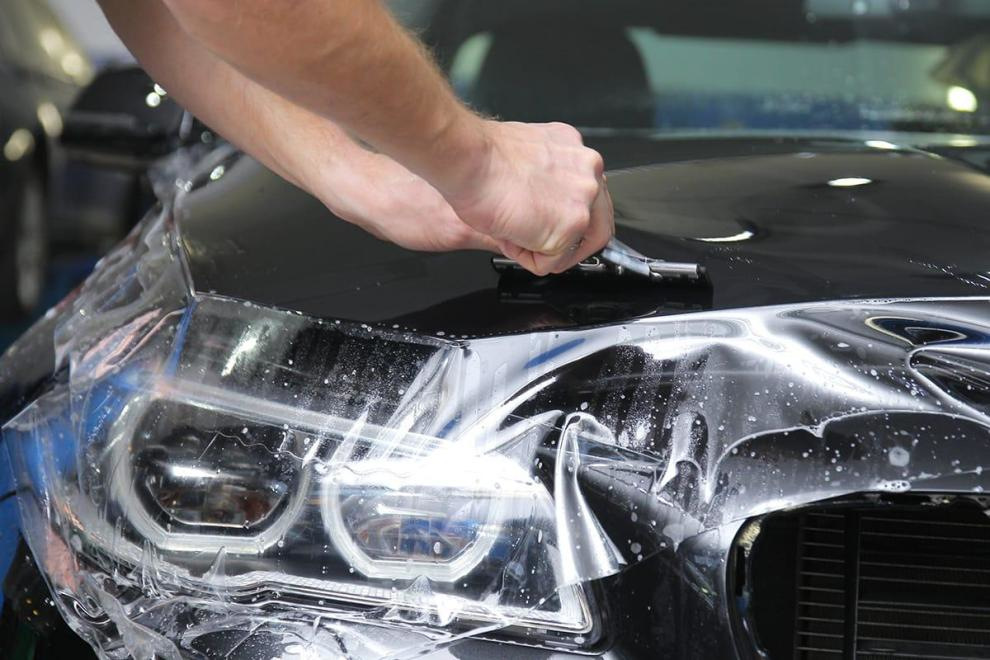 Propriétés des principales options de protection de la carrosserie de la voiture contre des dommages mineurs