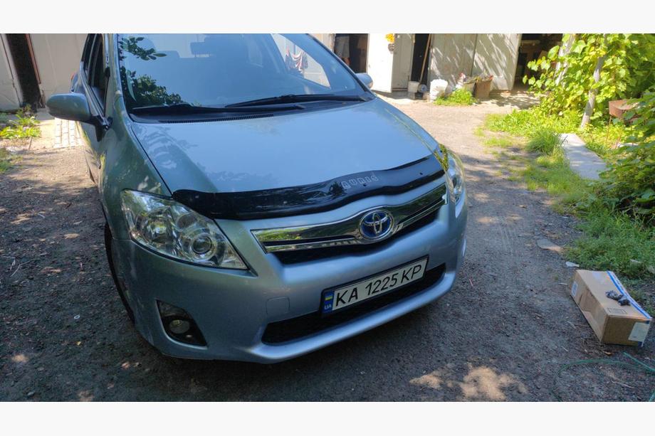Toyota Auris 2007-2012 Déflecteur de capot 2009-2012 (VIP) Image