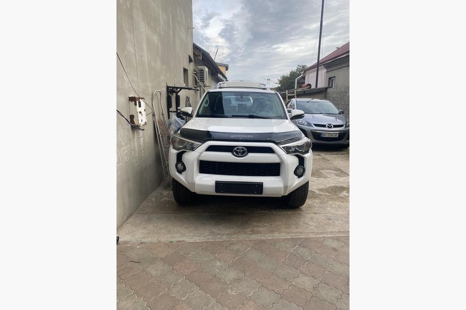 Toyota 4Runner 2009-2024 Déflecteur de capot (VIP) Image