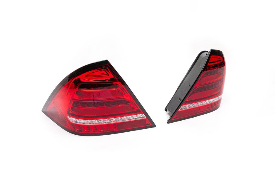 Mercedes C-class W203 2000-2007 Feux arrière LED (2 pcs) Photo 4
