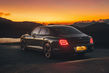 Examen de la berline de luxe à traction intégrale Bentley Flying Spur photo 7