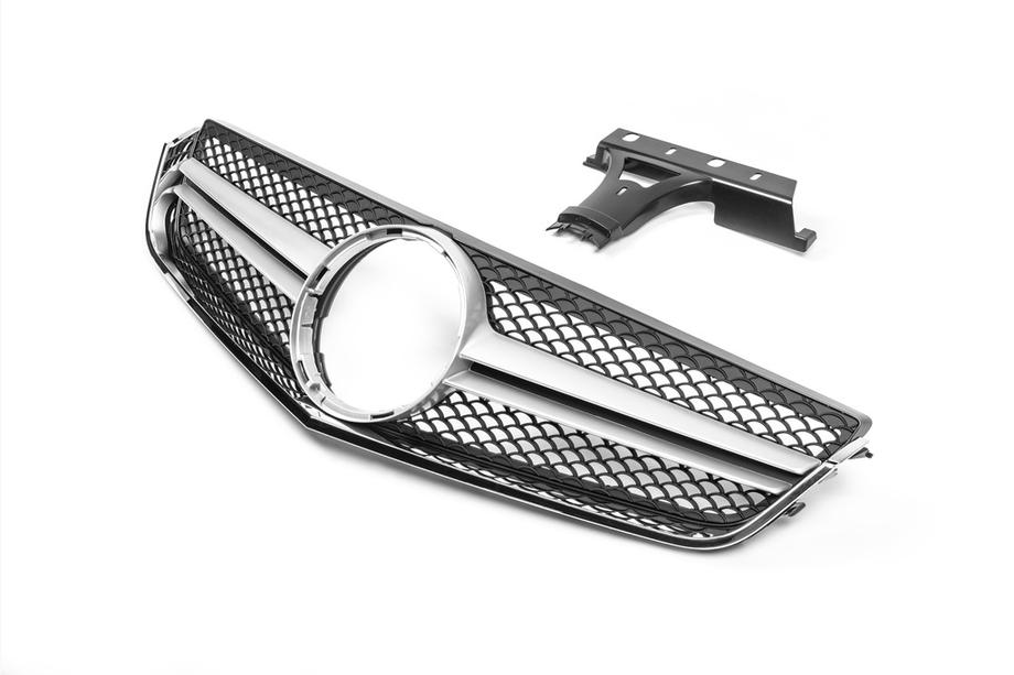 Mercedes E-class coupe C207 2010-2017 Calandre Avant (2009-2013, AMG Silver) Photo 3