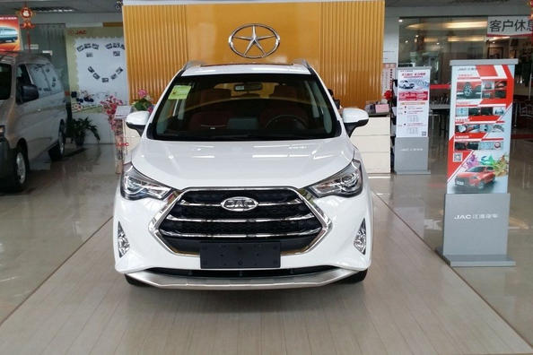 Test du crossover compact JAC S3