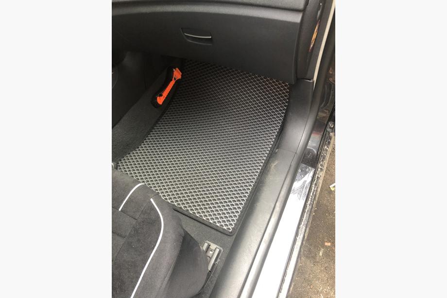 Renault Laguna 2007-2015 Tapis de sol EVA (noirs) Photo 4