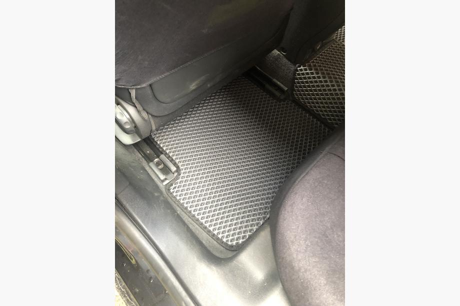 Renault Laguna 2007-2015 Tapis de sol EVA (noirs) Photo 7