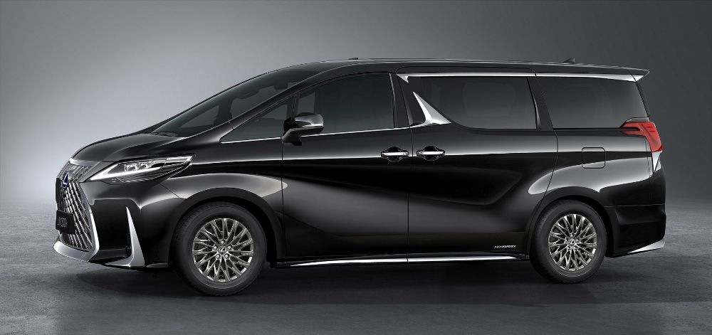 Essai de la minifourgonnette haut de gamme Lexus LM