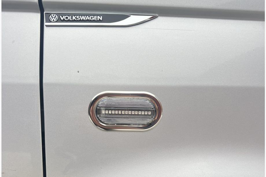 Volkswagen T5 Transporter 2003-2010 Couvre-Clignotants Chromés OmsaLine (2 pcs, Acier Inoxydable) Image