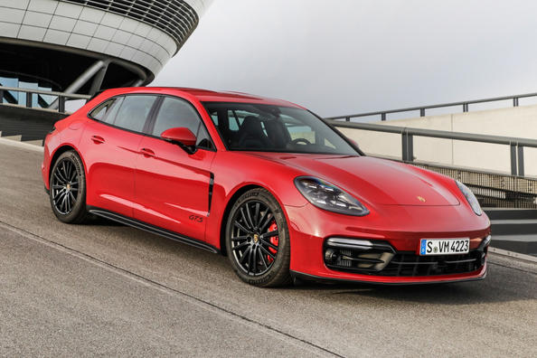 Test du break à traction intégrale Porsche Panamera Sport Turismo Photo 7