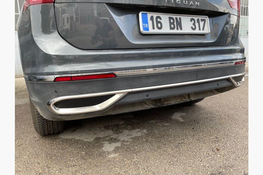 Volkswagen Tiguan 2016-2023 Caches imitation sorties d'echappement 2020+ (3 pcs, inox) Carmos - Acier Inoxydable Turc Photo 4