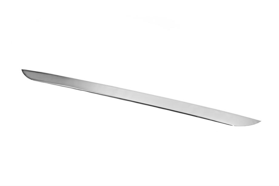 Ford Focus I 1998-2005 Baguette de coffre inox (Sedan) Image