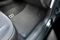Volkswagen Golf 4 1997-2006 Tapis de sol EVA (noirs) photo 2