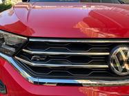 Volkswagen T-Roc 2017-2025 Couvre-calandre (4 pcs, inox) photo 4