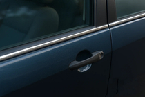 Ford Focus I 1998-2005 Encadrement Exterieur de Vitres Acier Inoxydable (4 pcs) photo 1