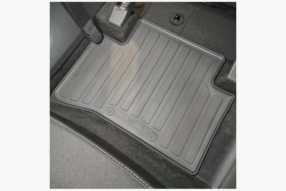 Hyundai Tucson NX4 2021- Tapis en caoutchouc (4 pcs, Stingray Premium) Photo 5
