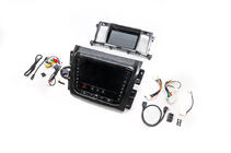 Nissan Patrol Y62 2010-2024 Station Multimedia (Full Option) photo 3