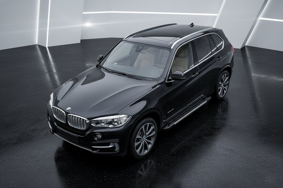 BMW X5 F15 2013-2018 Marchepieds Latéraux RedLine (2 pcs, Aluminium) Image