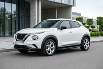 Nissan Juke 2020- Marchepieds Latéraux Allmond Black (2 pcs, Aluminium) photo 1