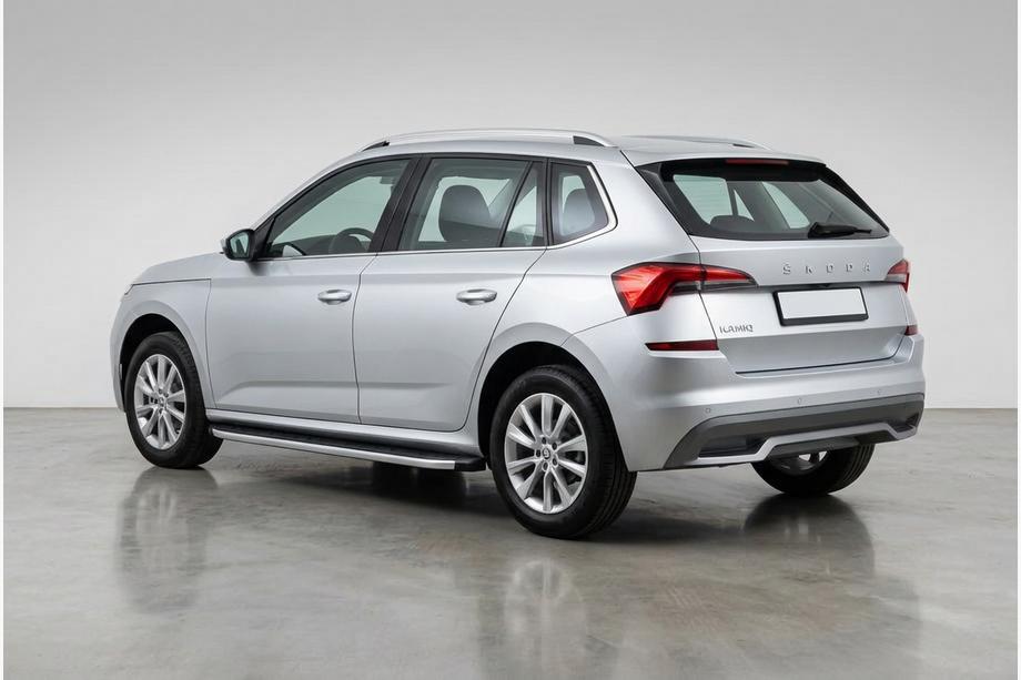 Skoda Kamiq 2019- Marchepieds Latéraux Fullmond (2 pcs, Aluminium) Image