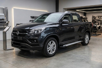 SsangYong Musso II 2018– Marchepieds latéraux Allmond Grey (2 pcs, aluminium) photo 1