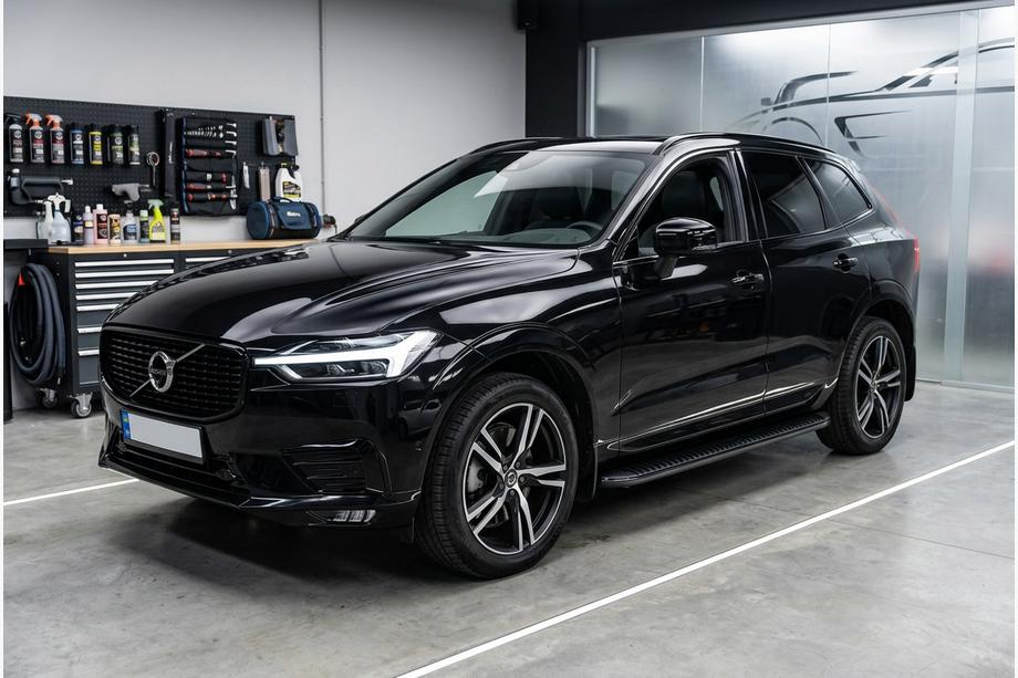 Volvo XC60 2017- Marchepieds Latéraux Tayga Black (2 pcs, Aluminium) Image
