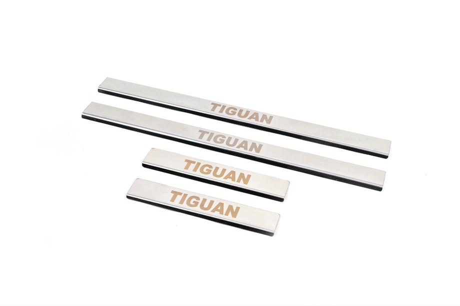 Volkswagen Tiguan 2016-2023 Seuils de porte inox Carmos Photo 6