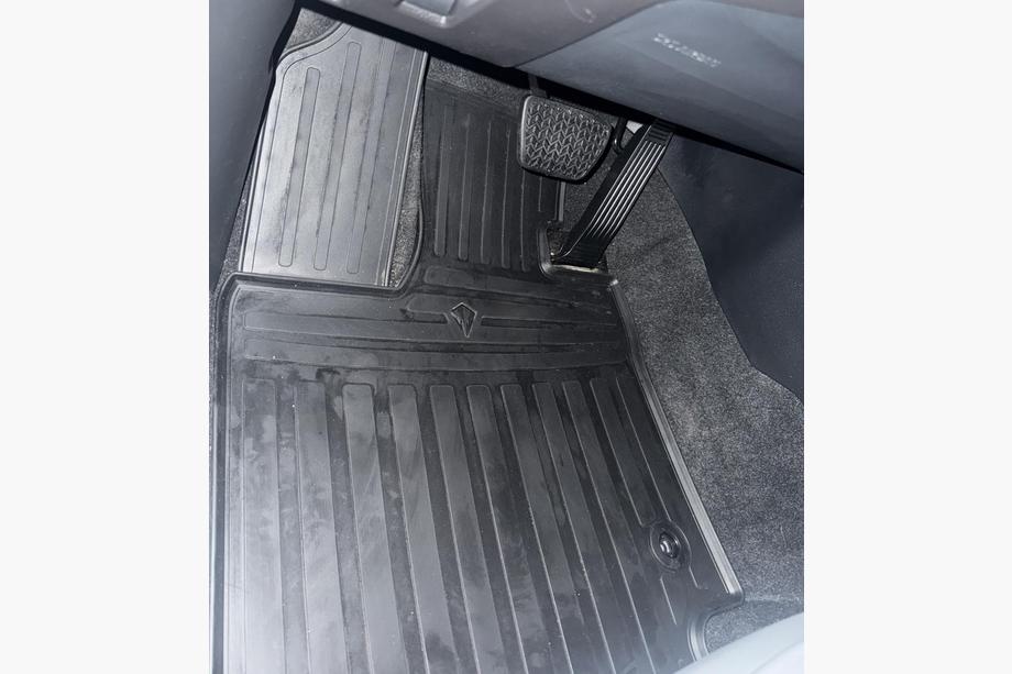 Toyota Highlander 2019- Tapis en caoutchouc Stingray (6 pcs) Image