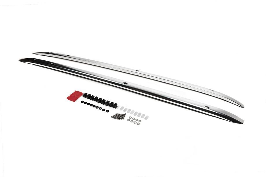 Toyota Land Cruiser 300 2021- Barres de toit longitudinales intégrées chromées (Aluminium) Image