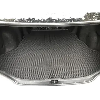 Tapis de coffre (EVA, Noir)