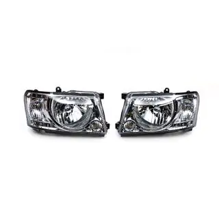 Phares avant Safari clairs (2004-2008, 2 pcs) photo 2