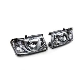 Phares avant Safari clairs (2004-2008, 2 pcs) photo 1