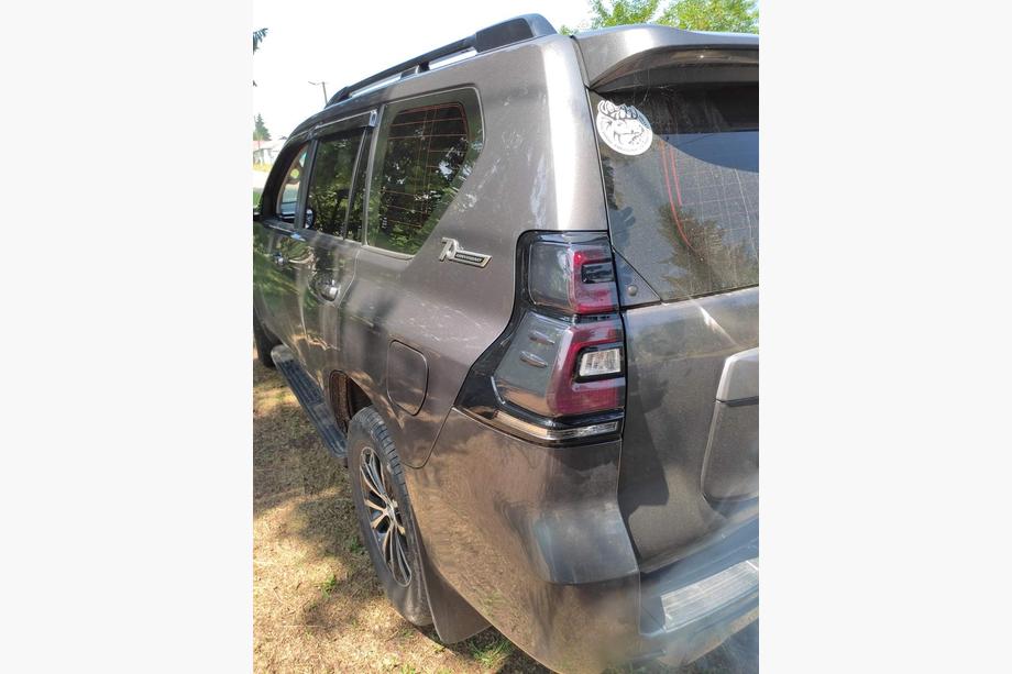Toyota Land Cruiser Prado 150 2009-2023 Feux Arrière BlackEdition V2 (2017+, Paire) Photo 7