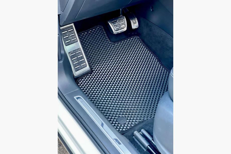 Volkswagen Tiguan 2016-2023 Tapis de sol EVA (noirs) Image