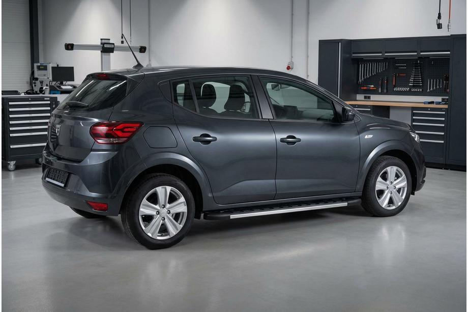 Dacia Sandero 2021- Marchepieds Latéraux Duru (2 pcs, Aluminium) Image