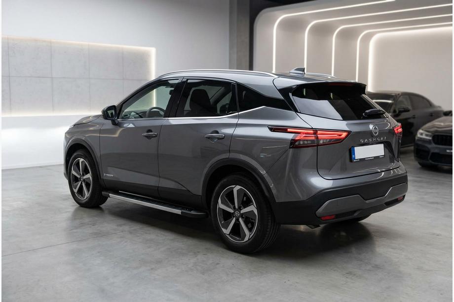 Nissan Qashqai 2021- Marchepieds Latéraux RedLine (2 pcs, Aluminium) Photo 1