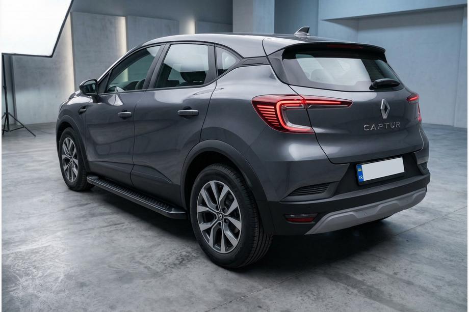 Renault Captur 2019- Marchepieds Latéraux Allmond Black (2 pcs, Aluminium) Image