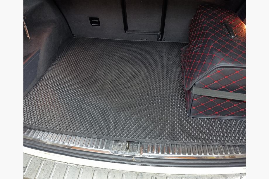 Volkswagen Touareg 2010-2018 Tapis de coffre V1 (EVA, Noir) Photo 4