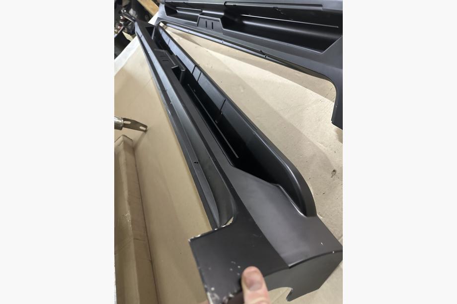 Kia Sportage 2004-2010 PROMO! Marchepieds lateraux en plastique (sans supports, comme sur la photo) Photo 3