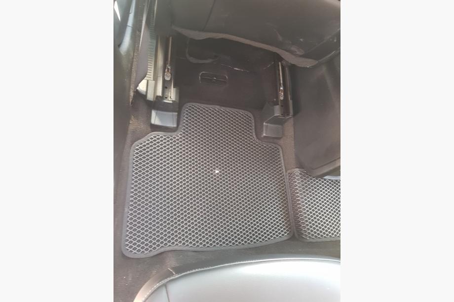 Ford Edge 2014-2024 Tapis de sol EVA (noirs) Photo 6