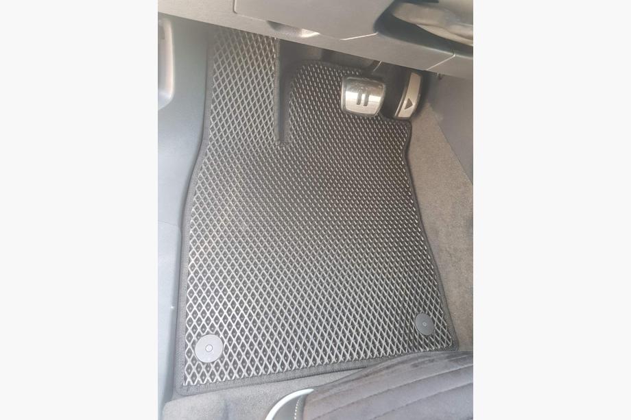 Volkswagen ID.4 2020- Tapis de sol EVA (noirs) Image