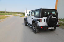 Jeep Wrangler 2018- Marchepieds Latéraux Tayga V2 (2 pcs, Aluminium) photo 2