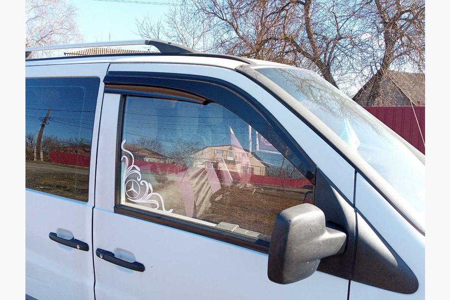 Mercedes Vito W638 1996-2003 Déflecteurs de Vitres (2 pcs, Sunplex Sport) Photo 1