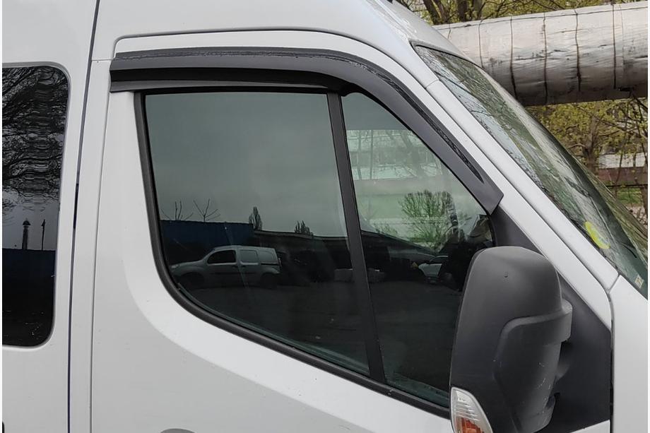 Renault Master 2011-2023 Déflecteurs de Vitres (2 pcs, Sunplex Sport) Image