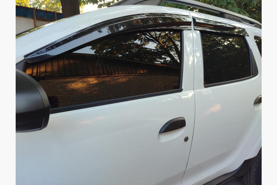 Renault Duster 2018-2024 Déflecteurs de Vitres (4 pcs, Sunplex Sport) Image