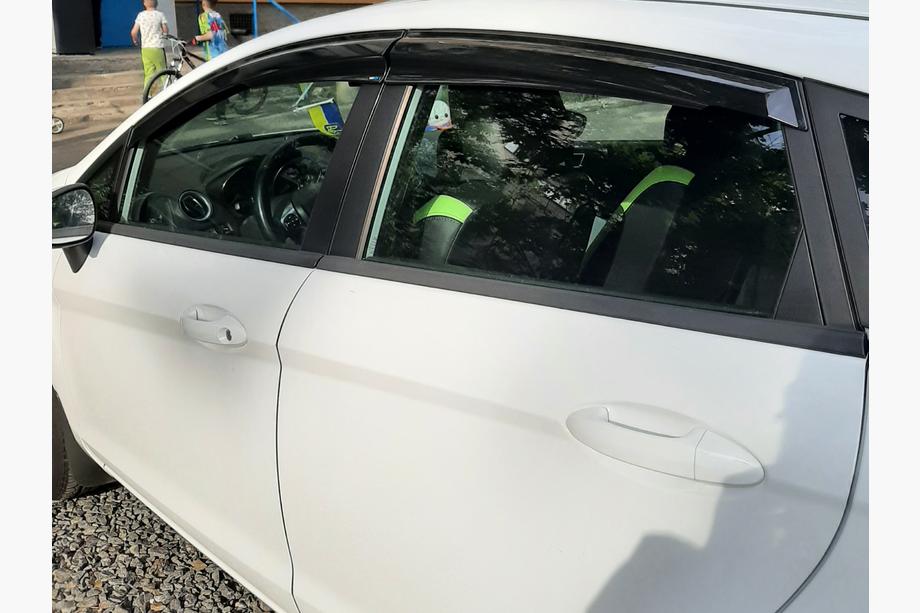Ford Fiesta 2008-2017 Déflecteurs de Vitres (4 pcs, Sunplex Sport) Photo 7