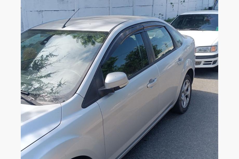 Ford Focus II 2005-2008 Déflecteurs d'Air SD/HB (4 pcs, Sunplex Sport) Image