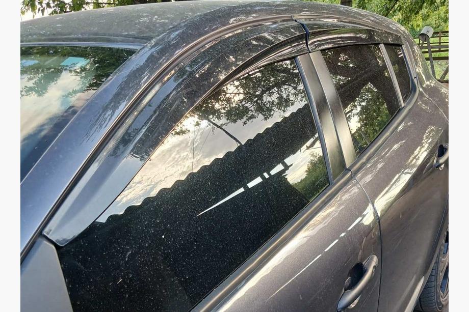 Renault Megane III 2009-2016 Déflecteurs de Vitres HB (4 pcs, Sunplex Sport) Image