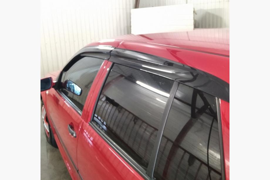 Volkswagen Golf 4 1997-2006 Déflecteurs de Vitres HB (4 pcs, Sunplex Sport) Image