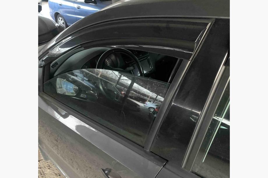Volkswagen Polo 2010-2017 Déflecteurs de Vitres HB (4 pcs, Sunplex Sport) Image