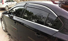 Volkswagen Jetta 2011-2018 Déflecteurs de Vitres avec Moulure Chromée (4 pcs, Sunplex Chrome) photo 1